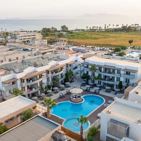 Pelopas 4*