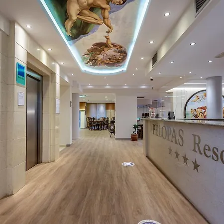 Pelopas Hotel