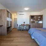 Pelopas Hotel