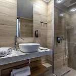 Pelopas Hotel 4*