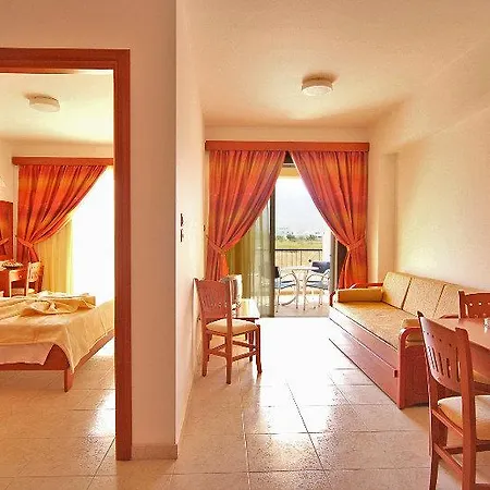 Hotel Pelopas 4*